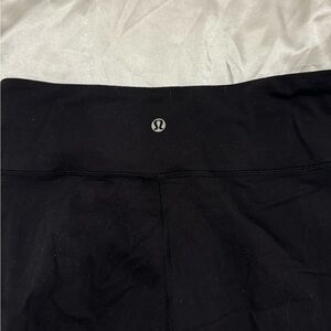 Lululemon size 8 leggings
